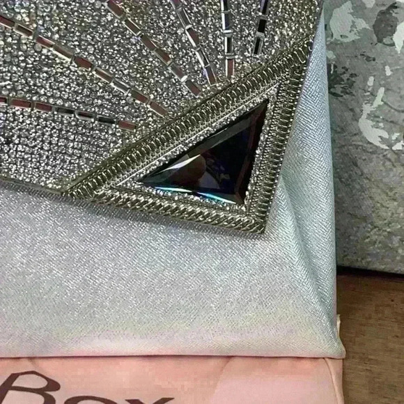 Party Clutch by VavaBox - Picture 3 of 8